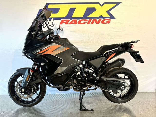 ktm - 1290-super-adventure-s