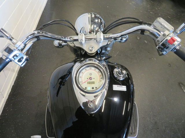 yamaha - xvs-1100-a-dragstar-classic