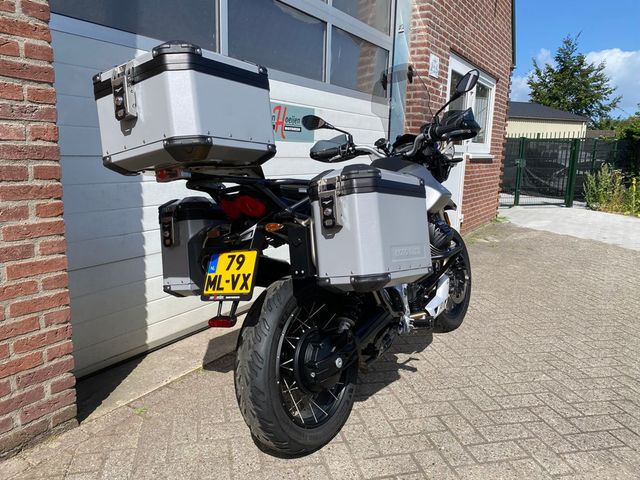 moto-guzzi - v-85-tt