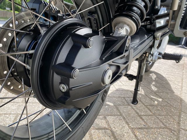moto-guzzi - v-85-tt