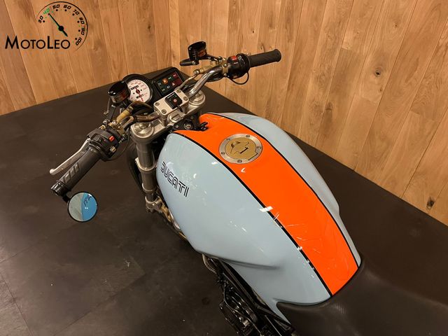 ducati - m-900