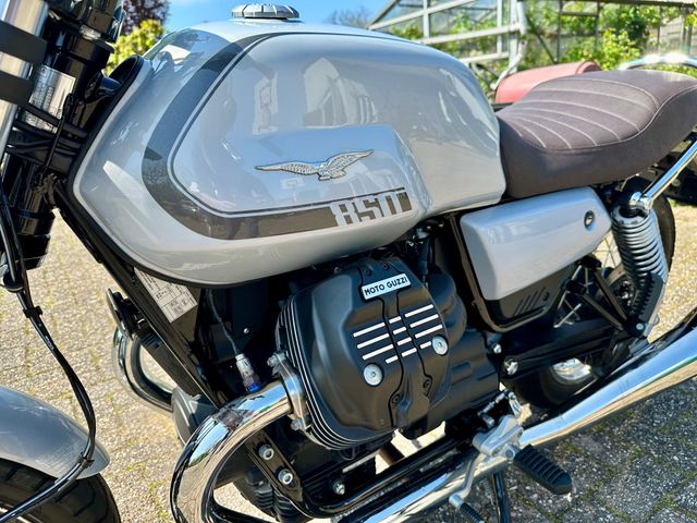 moto-guzzi - v-7-special
