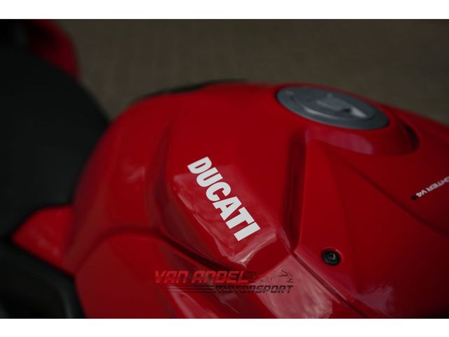 ducati - streetfighter-v4s