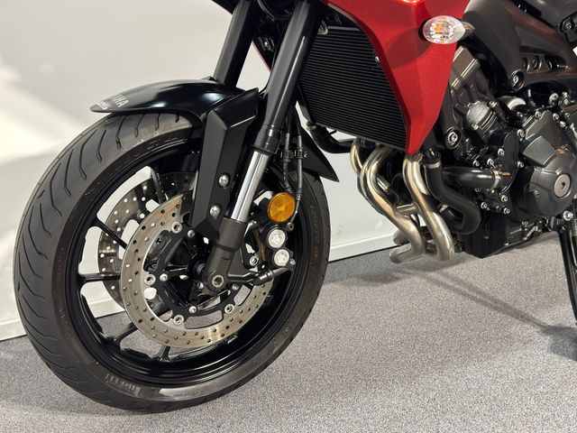 yamaha - tracer-900-abs