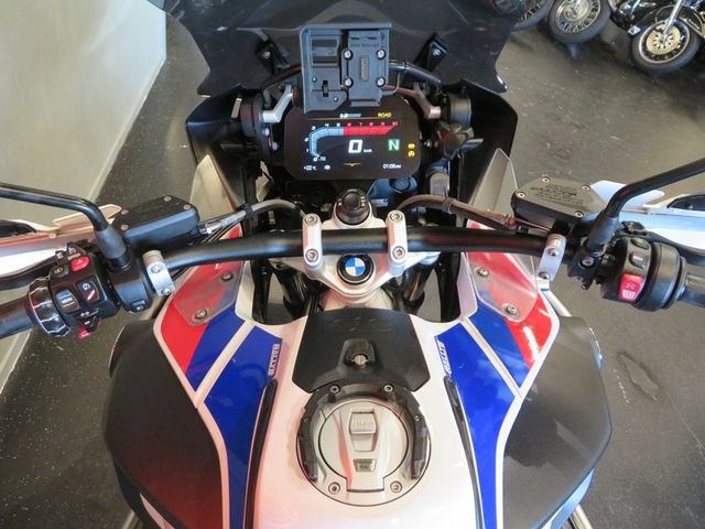 bmw - r-1250-gs-adventure