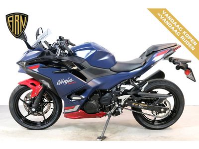 KAWASAKI NINJA 500 SE – foto 3