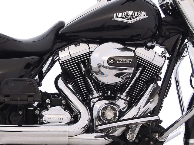harley-davidson - road-king-classic-flhrc