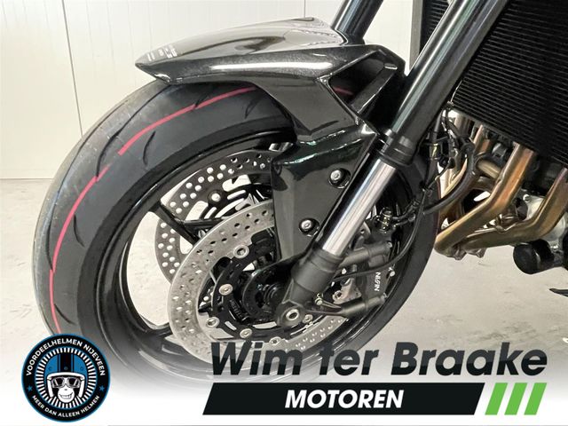 kawasaki - z900