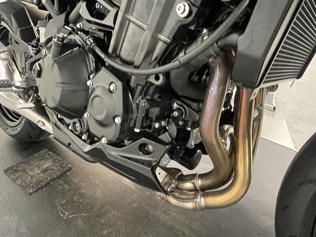 kawasaki - z900