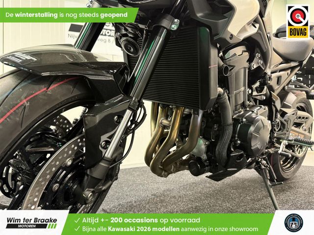 kawasaki - z900