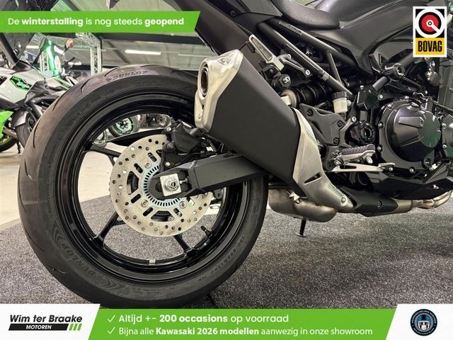 kawasaki - z900