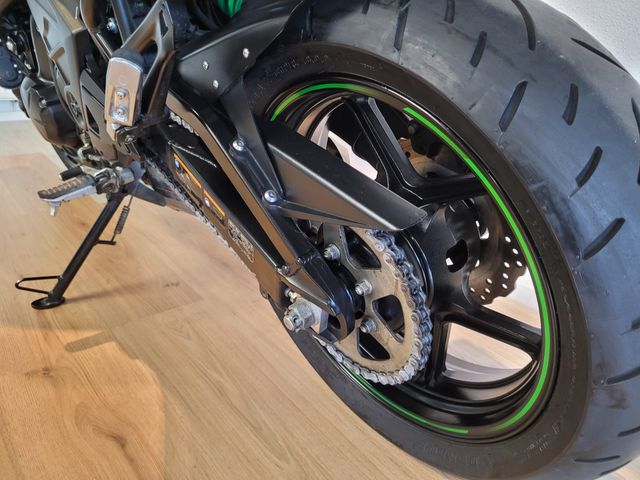 kawasaki - versys-650-abs