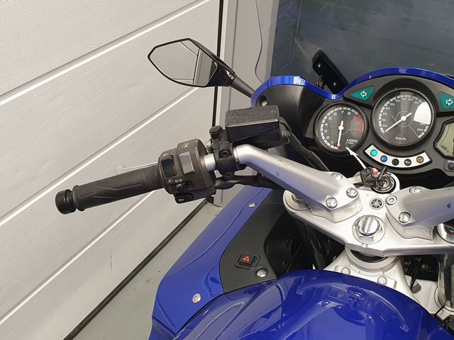yamaha - fjr-1300