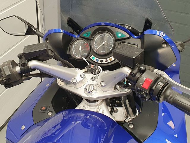 yamaha - fjr-1300