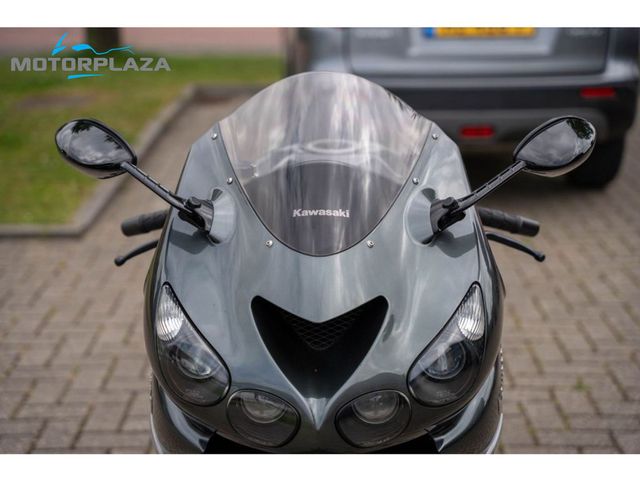 kawasaki - zzr-1400