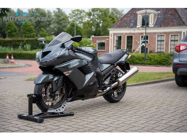 kawasaki - zzr-1400