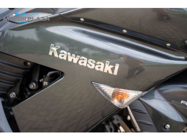 kawasaki - zzr-1400