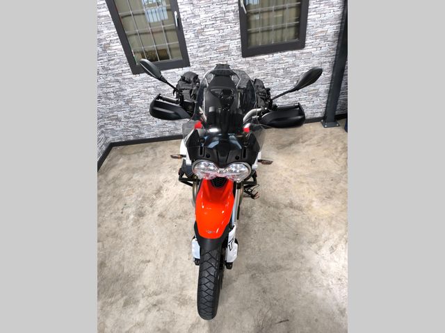 moto-guzzi - v-85-tt