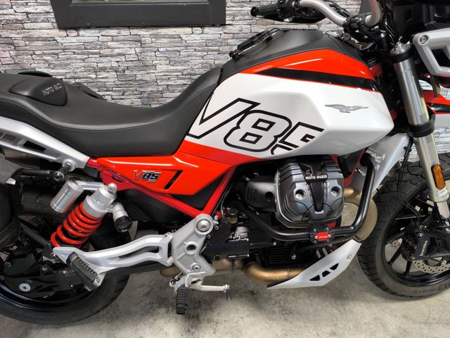 moto-guzzi - v-85-tt