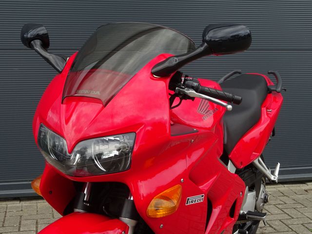 honda - vfr-800-fi