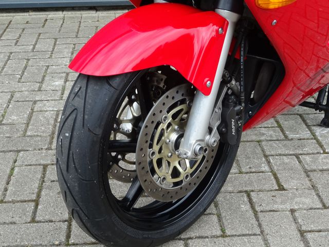 honda - vfr-800-fi