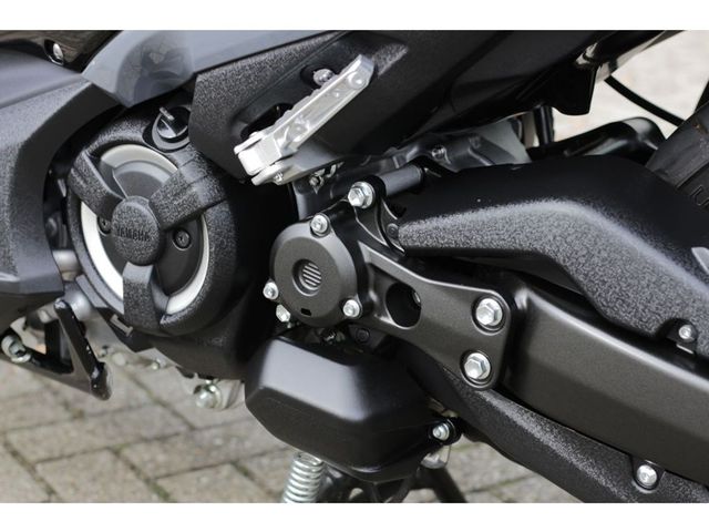 yamaha - tmax-tech-max