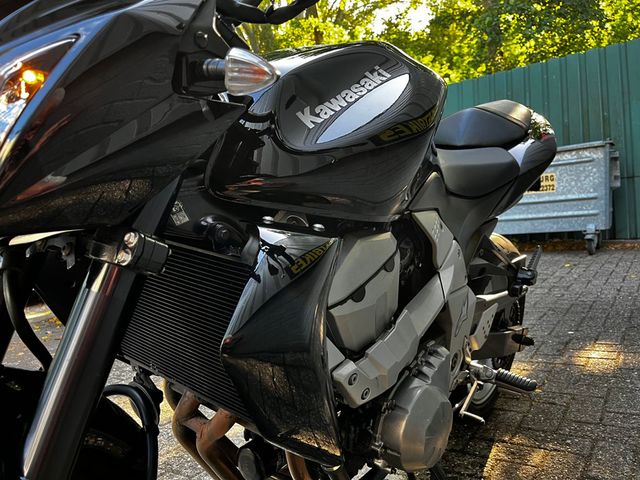 kawasaki - z-750