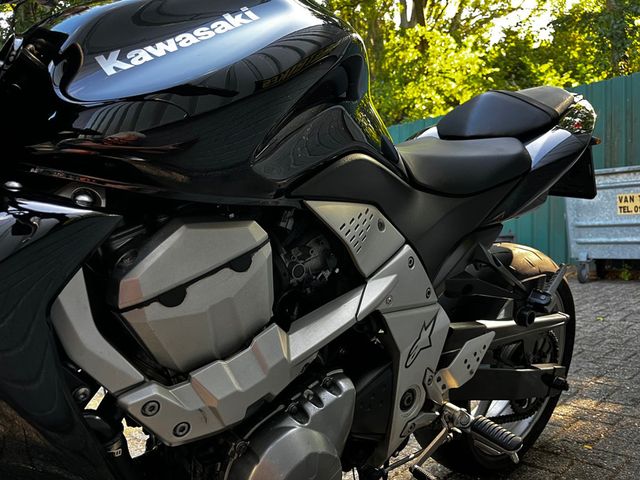 kawasaki - z-750