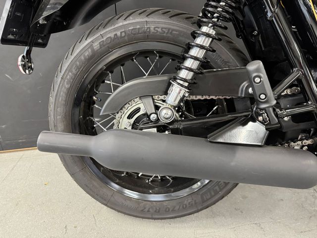 triumph - bonneville-t-120-black