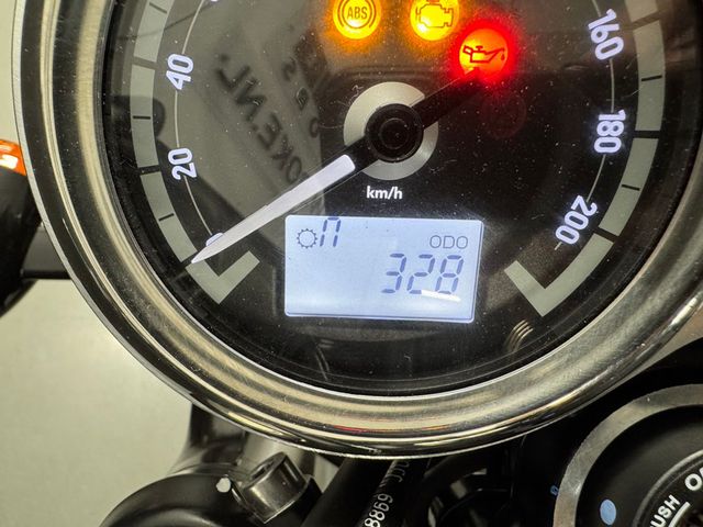 triumph - bonneville-t-120-black