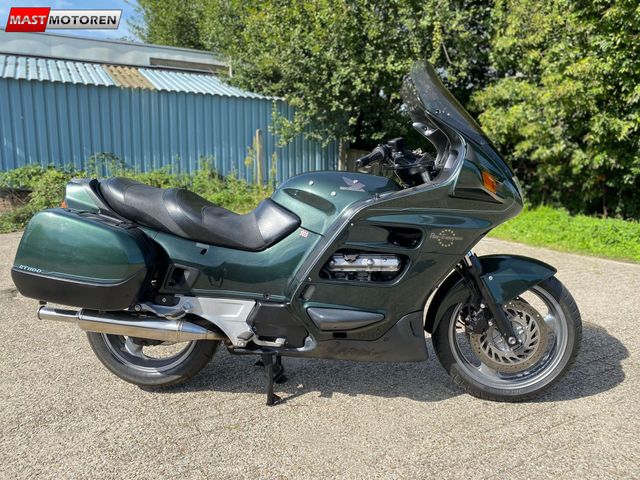 honda - st-1100-pan-european-abs-tcs
