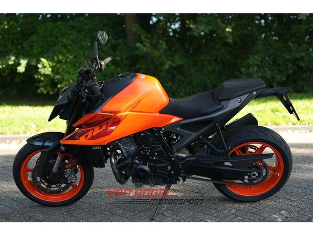 ktm - 990-duke