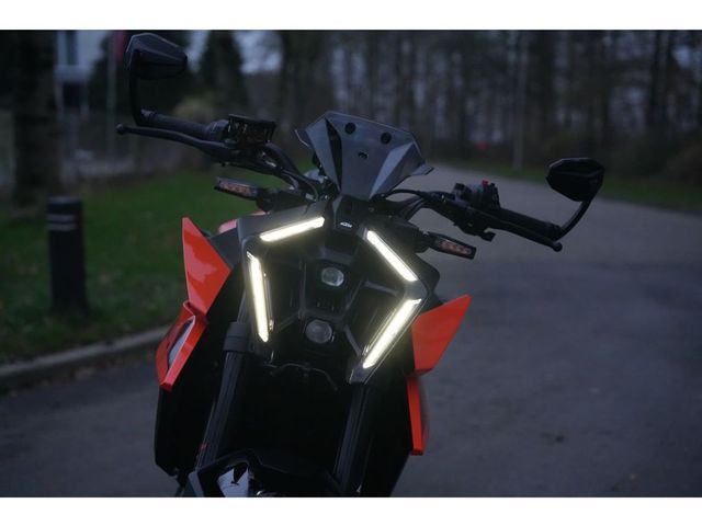 ktm - 990-duke
