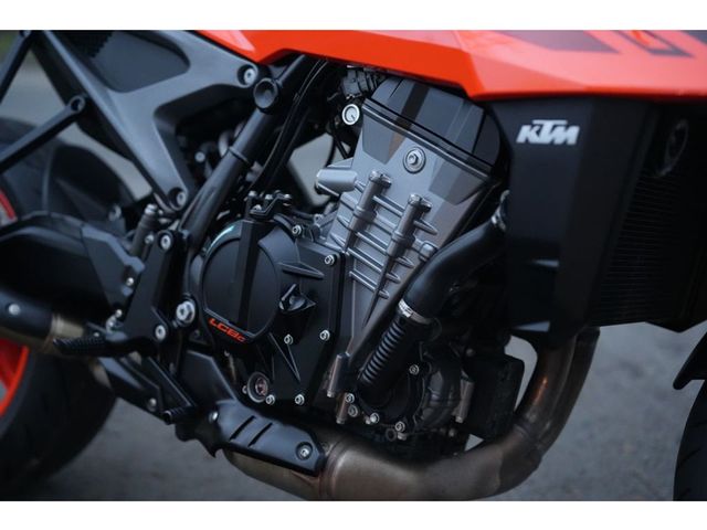 ktm - 990-duke
