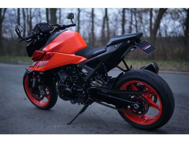 ktm - 990-duke