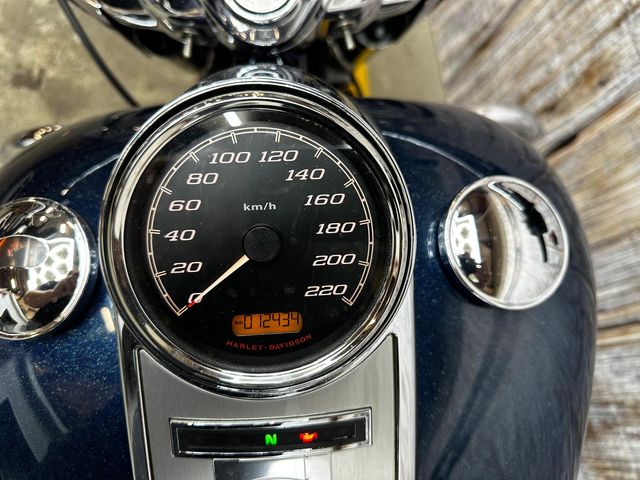 harley-davidson - roadking