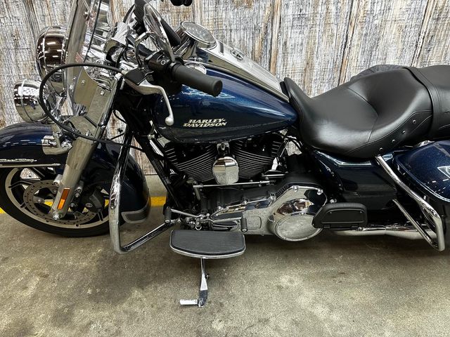 harley-davidson - roadking