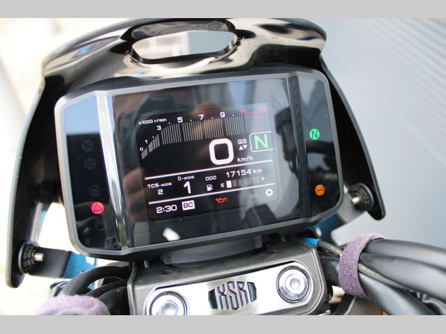 yamaha - xsr-900