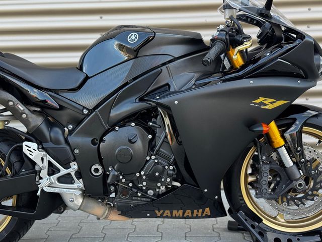 yamaha - yzf-r1