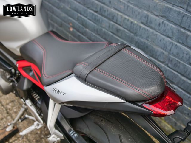 triumph - street-triple-r