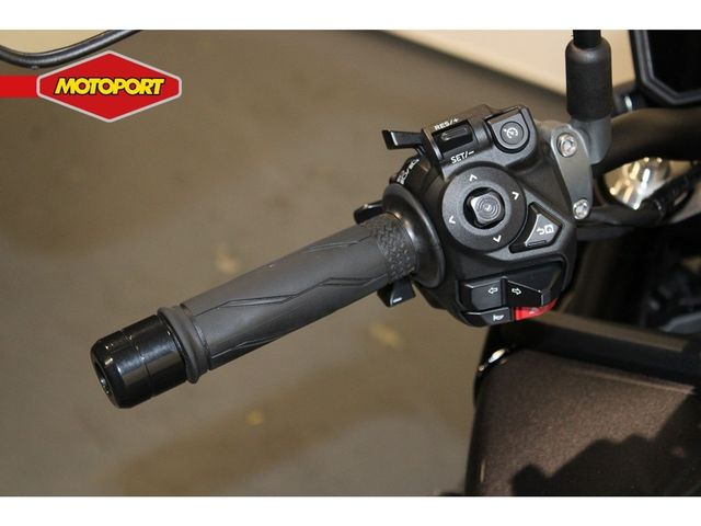 yamaha - mt-09-y-amt