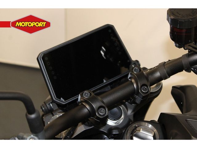 yamaha - mt-09-y-amt