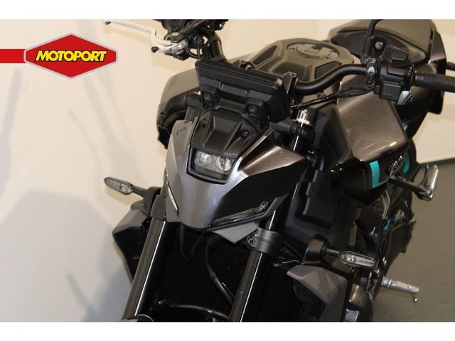 yamaha - mt-09-y-amt