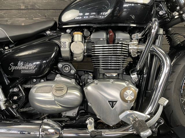 triumph - bonneville-speedmaster