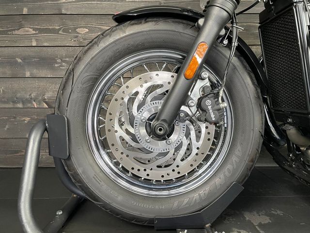 triumph - bonneville-speedmaster