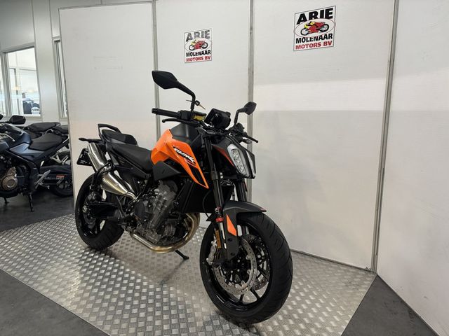 ktm - 790-duke
