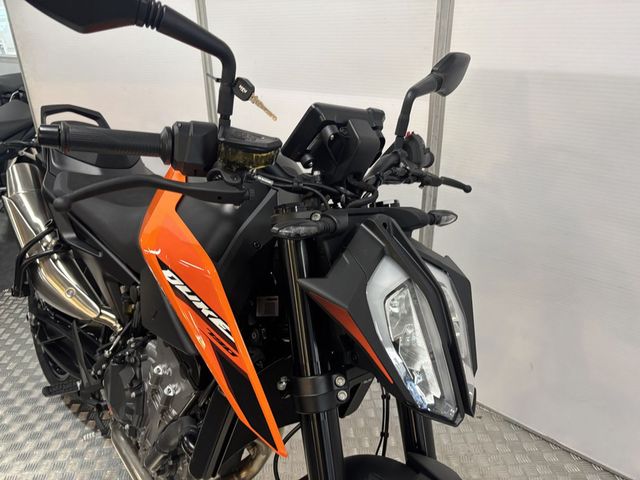 ktm - 790-duke