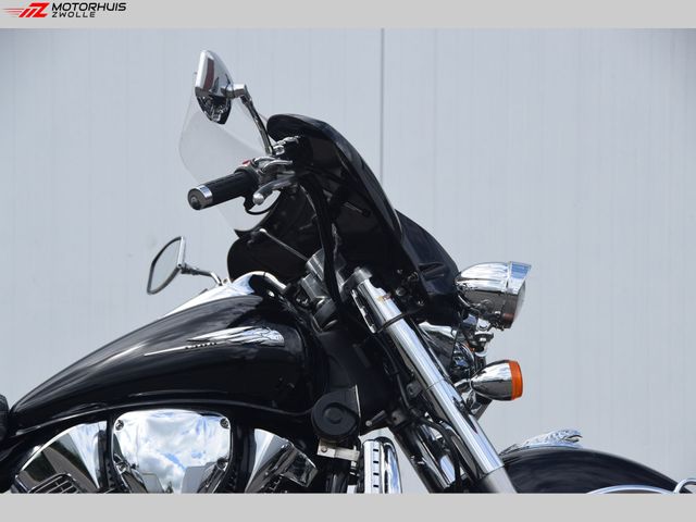 honda - vtx-1300