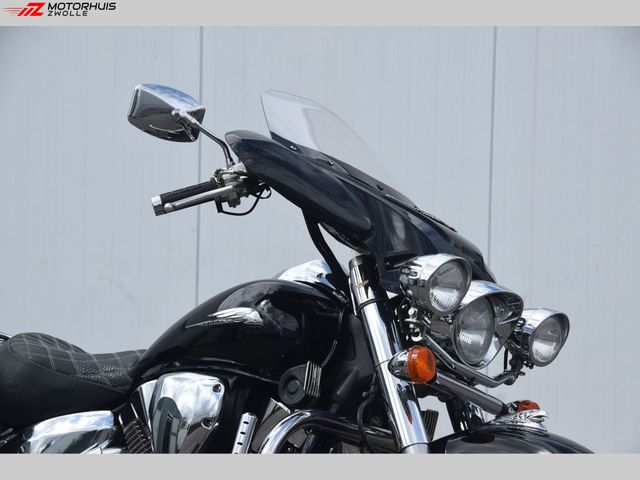 honda - vtx-1300