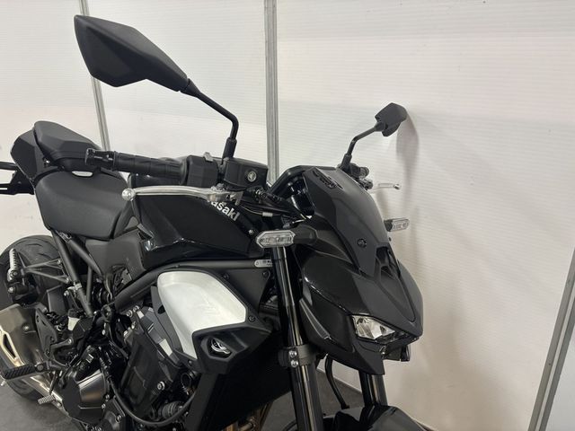 kawasaki - z900